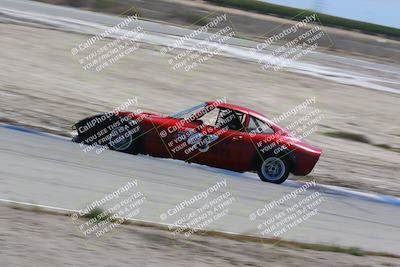 media/May-01-2022-CalClub SCCA (Sun) [[03a481c204]]/Groups 2 and 4/Race (Offramp)/